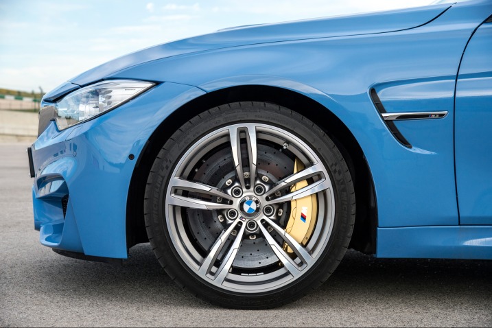 Đánh giá xe BMW M3 sedan 2015 25