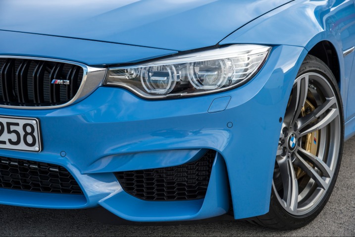 Đánh giá xe BMW M3 sedan 2015 27