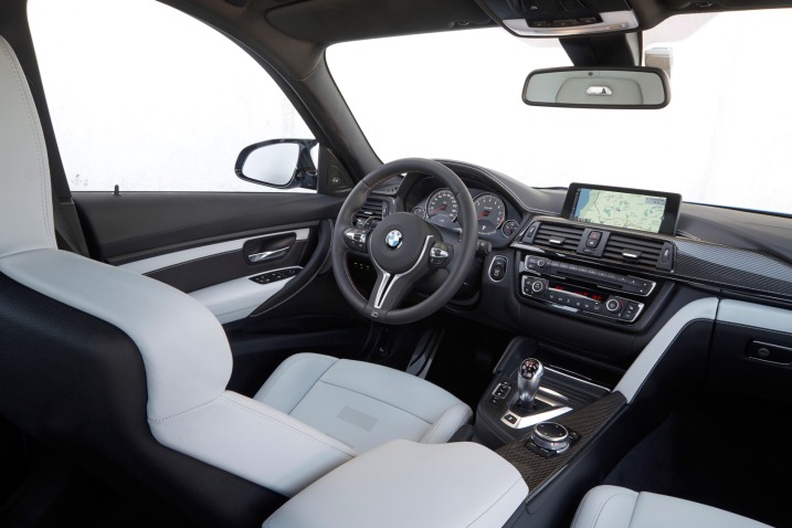 Không gian nội thất đầy sang trọng của BMW M3 sedan 2015 1