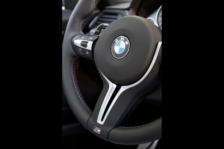 Đánh giá xe BMW M3 sedan 2015 2331
