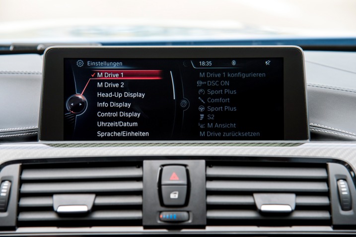 Hệ thống lái thể thao M Drive trên BMW M3 2015 1