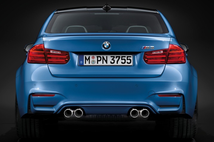 Đánh giá xe BMW M3 sedan 2015 1