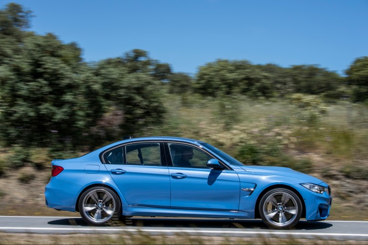 Đánh giá xe BMW M3 sedan 2015 22