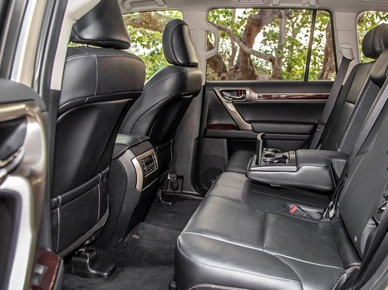 ghế ngồi của Lexus GX 460 2015 2