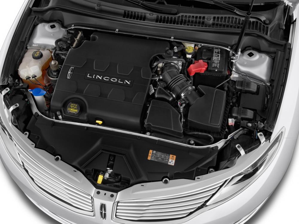 Động cơ của Lincoln MZK 2016 có khá nhiều điểm tương đồng với Fusion.