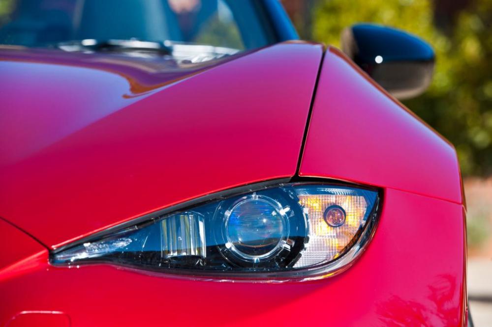 Đèn pha của Mazda MX 5 1
