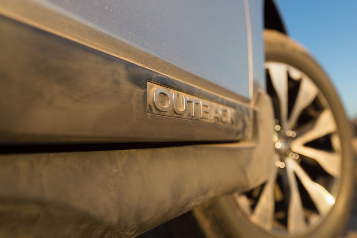 Đánh giá thân xe Subaru Outback 2015