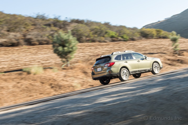 Đánh giá xe Subaru Outback 2015
