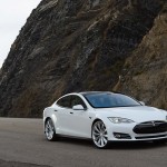 Tesla Model S sẽ phá kỉ lục doanh số xe điện trong năm 2015?